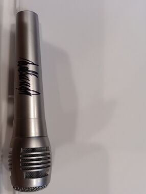 Donald Trump signed/autographed Microphone w/COA (Pyle PDMIK1)